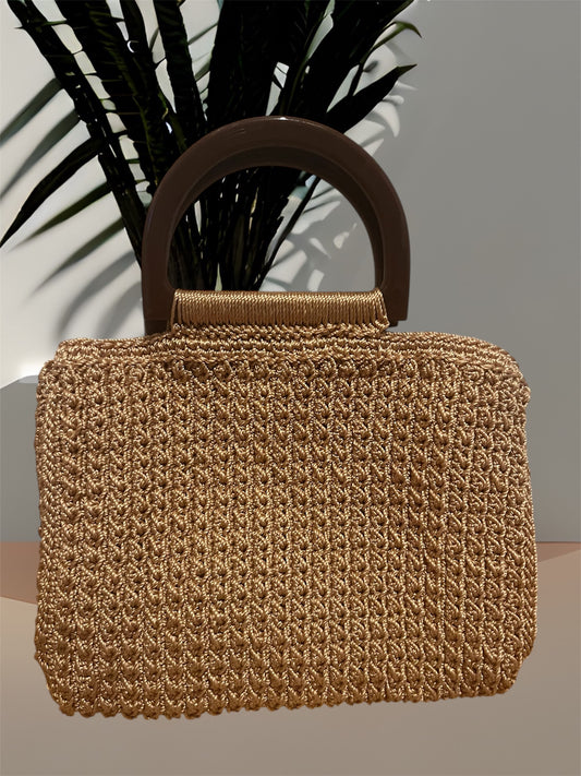Häkelhandtasche in elegantem Naturton